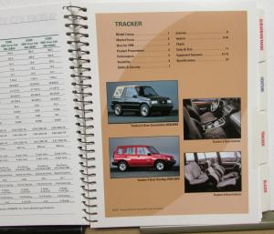 1998 Chevy Truck Product Guide Dealers Album Color Trim S10 C/K Blazer