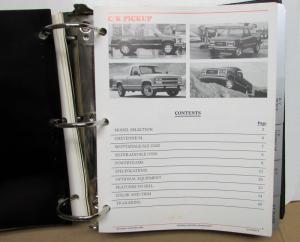 1989 Chevrolet GMC Dealer Facts Data Album Pickup Jimmy Blazer Astro