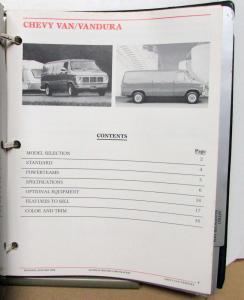 1989 Chevrolet GMC Dealer Facts Data Album Pickup Jimmy Blazer Astro