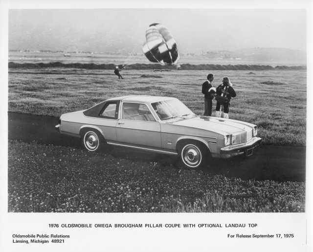 1976 Oldsmobile Omega Brougham with Optional Landau Top Press Photo 0302