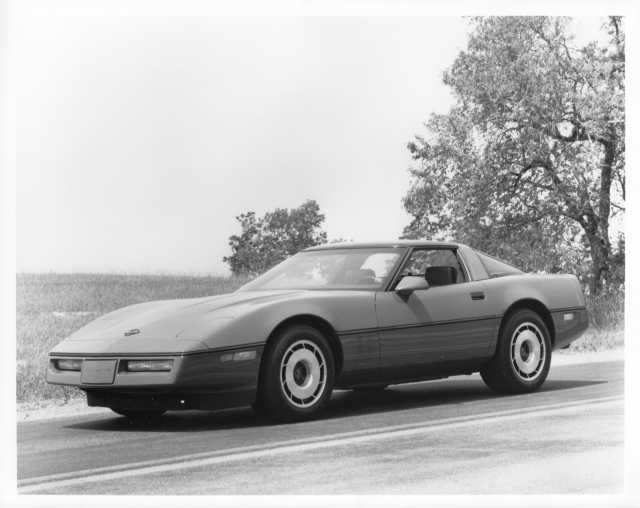 1985 Chevrolet Corvette Press Photo and Release 0509