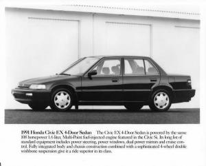 1991 Honda Civic EX 4-Door Sedan Press Photo 0044