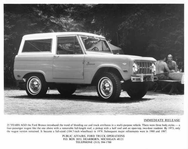 1966 Ford Bronco in a 1991 25 Years Ago Press Photo For Sale 0365