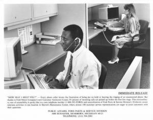 1966 Ford Customer Assistance Center Press Photo 0370