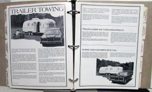 1978 Lincoln Product Facts Dealer Book Album Mark V Continental Versailles