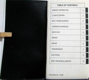 1983 Cadillac Quick Reference Specifications Guide Brochure SALESMAN ONLY ITEM