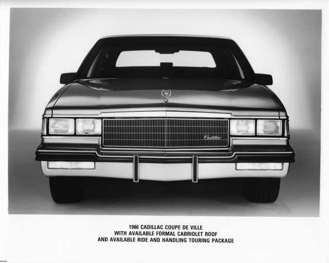 1986 Cadillac Coupe DeVille with Cabriolet Roof and Touring Pkg Press Photo 0269