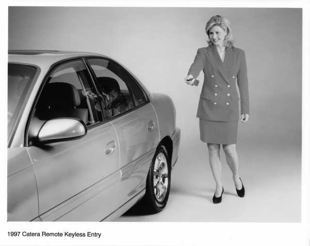 1997 Cadillac Catera Remote Keyless Entry Press Photo 0326