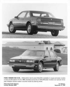 1988 Oldsmobile Delta 88 Press Photo 0269