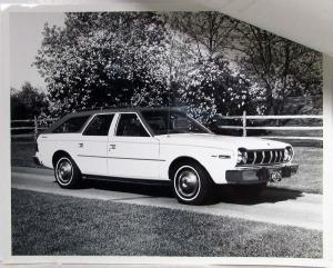 1975 AMC Passenger Cars Media Information Press Kit - Auto Show Edition