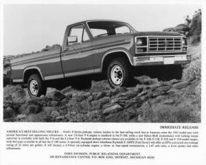 1982 Ford F150 Styleside Pickup Press Photo 0374