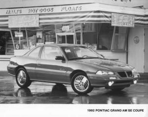 1992 Pontiac Grand Am SE Coupe Press Photo 0130