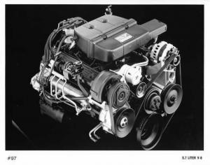 1992 Buick 5.7 Liter V-8 Press Photo 0248