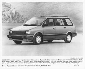 1987 Plymouth Colt Vista Press Photo 0146