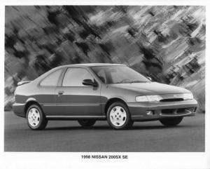 1998 Nissan 200SX SE Press Photo 0039