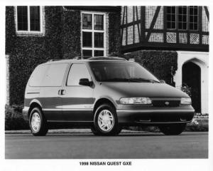 1998 Nissan Quest GXE Press Photo 0046
