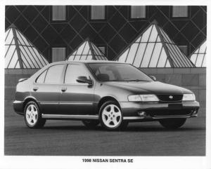 1998 Nissan Sentra SE Press Photo 0056