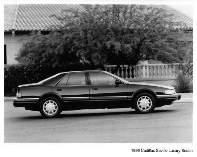 1996 Cadillac Seville Luxury Sedan Press Photo 0334