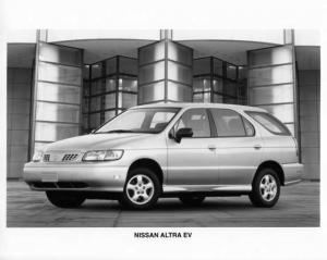 1999 Nissan Altra EV Press Photo 0076