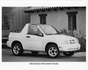 1999 Suzuki Vitara 2-Door Press Photo 0013