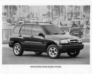 1999 Suzuki Vitara 4-Door Press Photo 0016