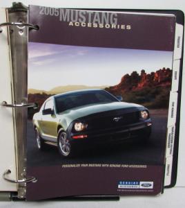 2005 Ford Car SUV Truck Source Book Mustang Crown Vic Ranger FSeries Thunderbird