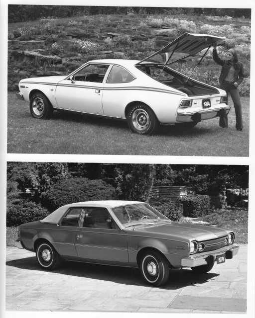 1974 AMC Hornet Hatchback and 2-Door Sedan Press Photo and Release 0056