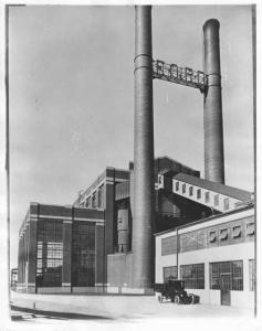 1925 Ford Model TT at Ford Kingsford Plant Press Photo 0422