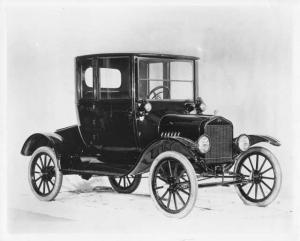 1917 Ford Model T Coupe Press Photo 0427