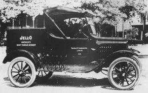 1925 Model T Runabout used by Jell-O Company - Mirro Krom Vintage Postcard