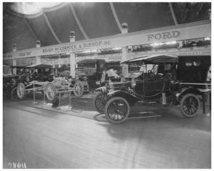 1912 Ford Model T Display at Exhibition Press Photo 0452