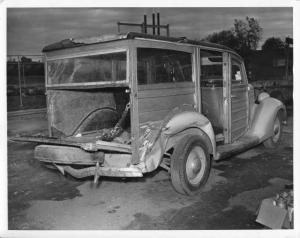 1936 Ford Woody Wagon Traffic Crash Damage Press Photo 0500 - Union Pacific