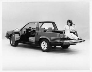 1976 Ford Prima Pickup by Ghia Concept Press Photo 0520