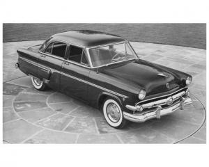 1954 Ford Crestline Press Photo 0531