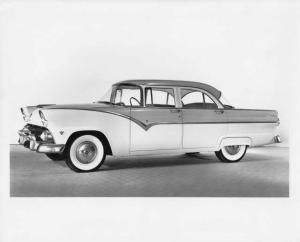 1955 Ford Fairlane Town Sedan Press Photo 0567