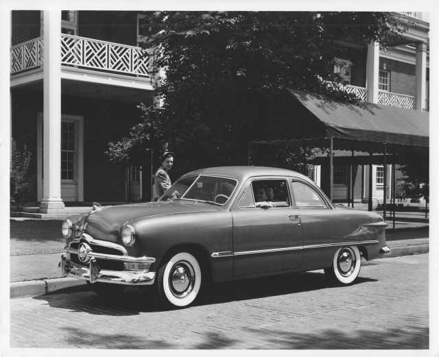 1950 Ford Custom Club Coupe Press Photo 0572