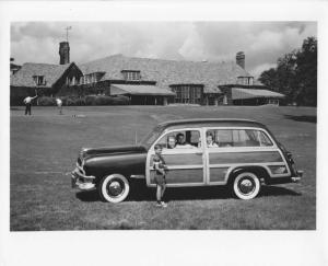 1950 Ford Custom Station Wagon Press Photo 0573