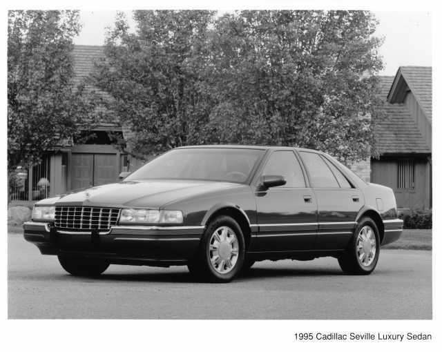 1995 Cadillac Seville Luxury Sedan Press Photo 0293