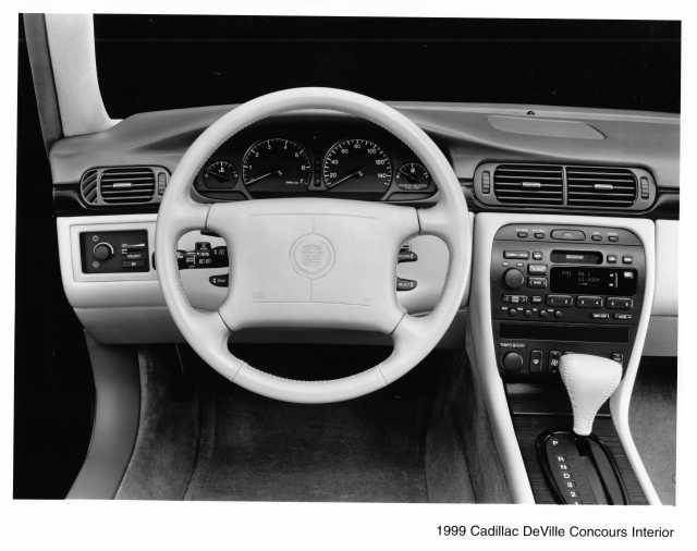 1999 Cadillac DeVille Concours Interior Press Photo 0370