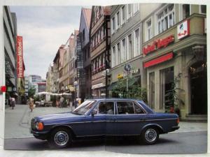 1982 Mercedes-Benz 200D 240D 300D Sales Brochure - German Text