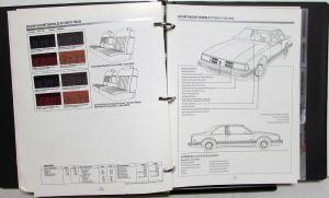 1990 Oldsmobile Dealer Album Fleet Buyers Guide Cutlass Silhouette Toronado 98