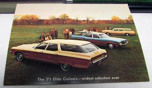 1971 Oldsmobile Cutlass S Supreme Cruiser Ninety-Eight Luxury Coupe Postcards