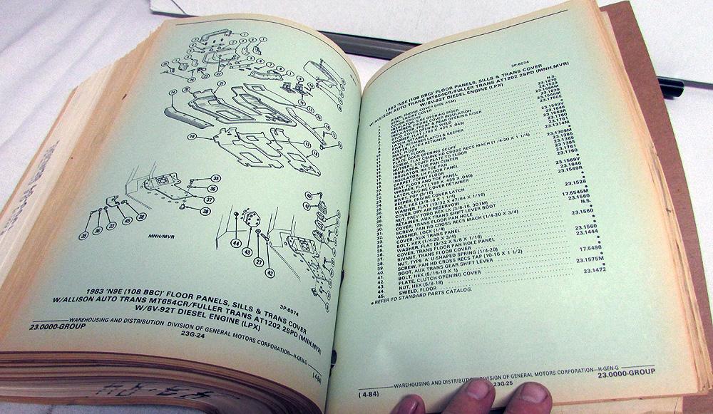 19831984 GMC General Parts and Illustration Book Heavy Duty Series N9E N9F