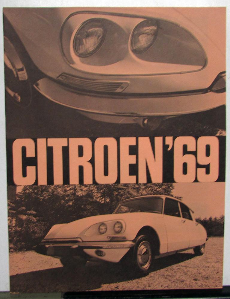 1969 Citroen Dealer Sales Brochure Folder DS-21 Rare