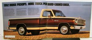 1982 Dodge Pickup D150 250 350 W150 250 350 Interior  Exterior Color Brochure