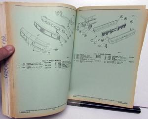 1982 Pontiac Firebird Trans Am and SE Parts and Illustration Book