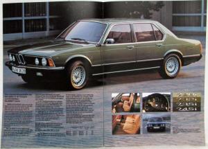 1982 BMW Versatile and Distinctive Range of Automobiles Sales Brochure - Dutch