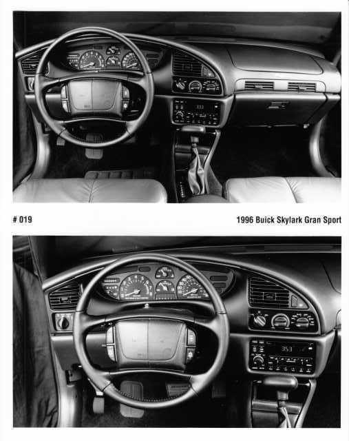 1996 Buick Skylark Gran Sport Dash Instrument Panel Press Photo 0306