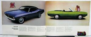 1970 Plymouth Makes It Brochure Road Runner GTX Cuda Duster Hemi 440+6 8/69