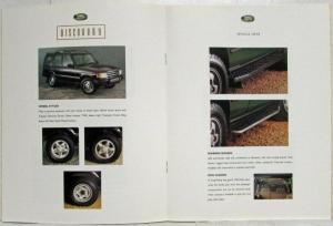1994-1995 Land Rover Discovery Vehicle Gear Sales Brochure 4/94